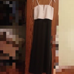 Xscape Crepe Colorblock gown sz 4